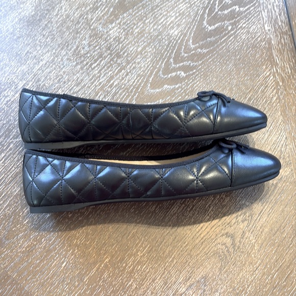 Coach Allyson Quilted Ballet Flat - Picture 4 of 9